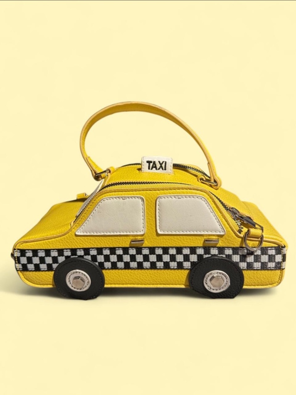 Vintage Tami Too! Taxi Handbag